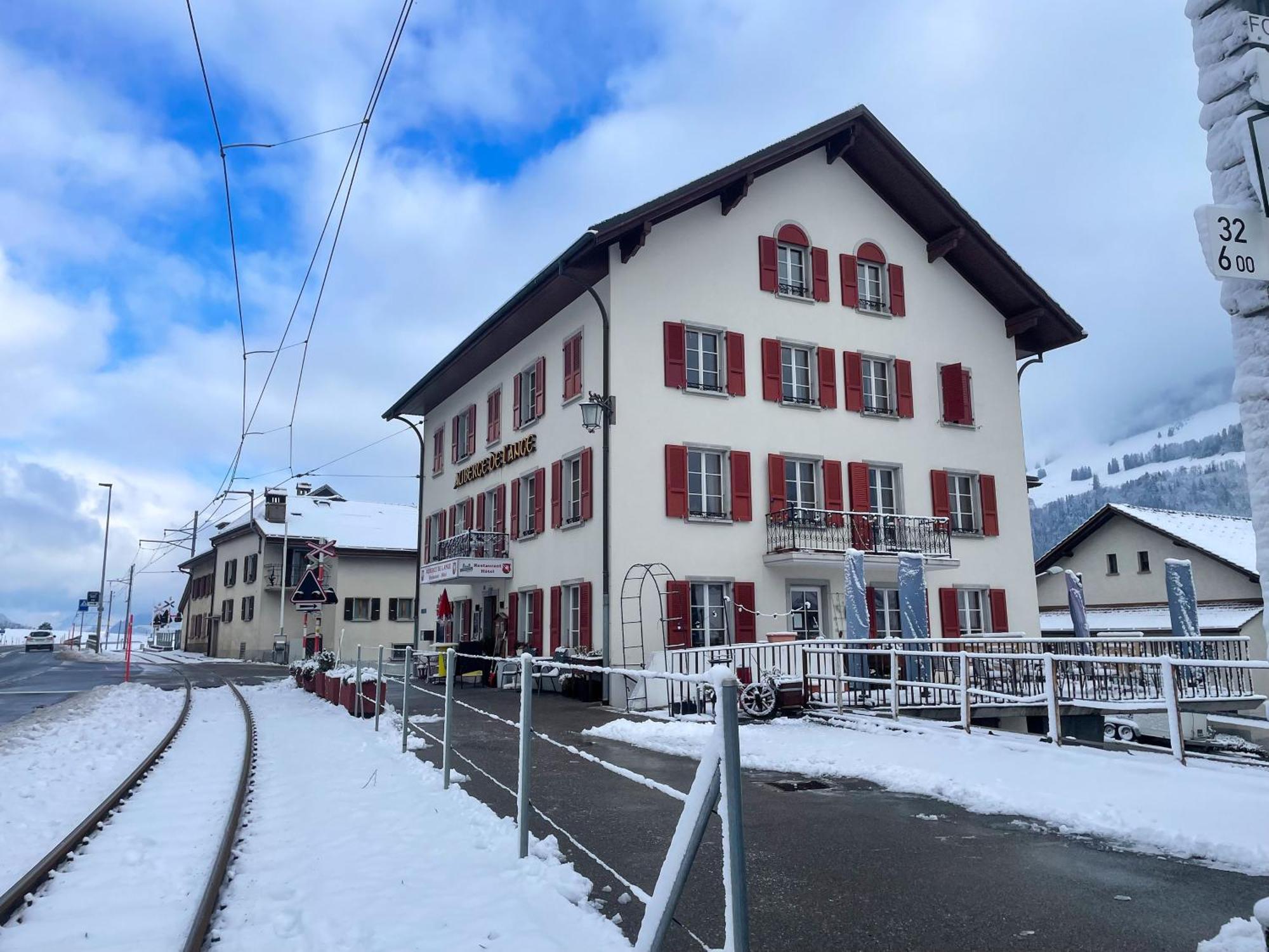Auberge De L'Ange Albeuve Eksteriør billede